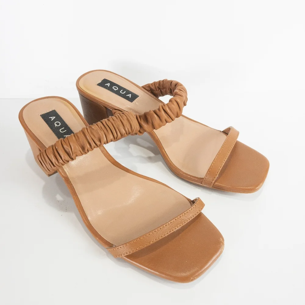Aqua Lolah Slip On Sandals Tan -8 - Picture 4 of 5